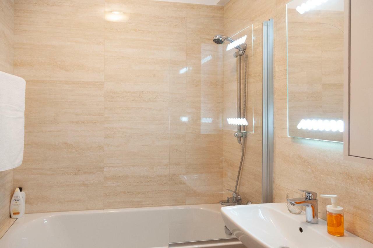 Matei Basarab Apartment Bukares Bagian luar foto